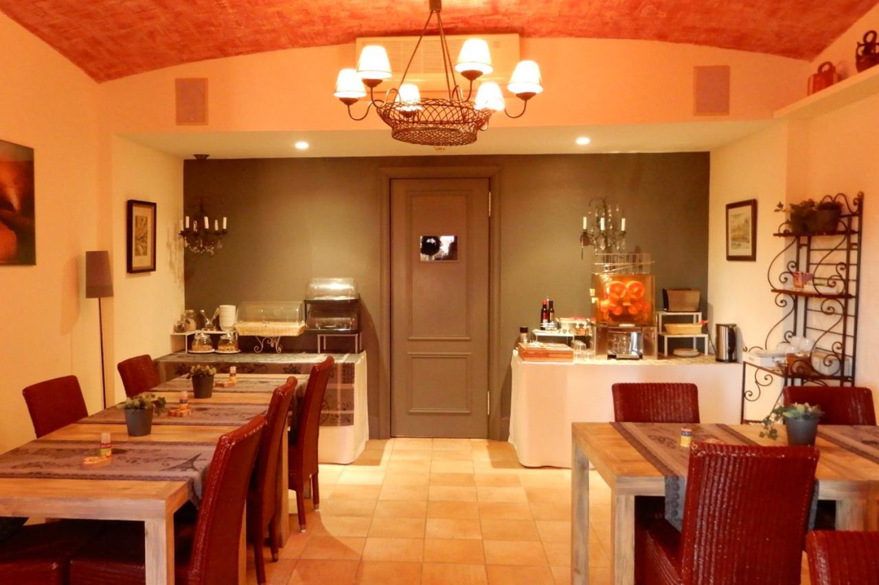 Mas De Baix Hotel Cabrils Luaran gambar