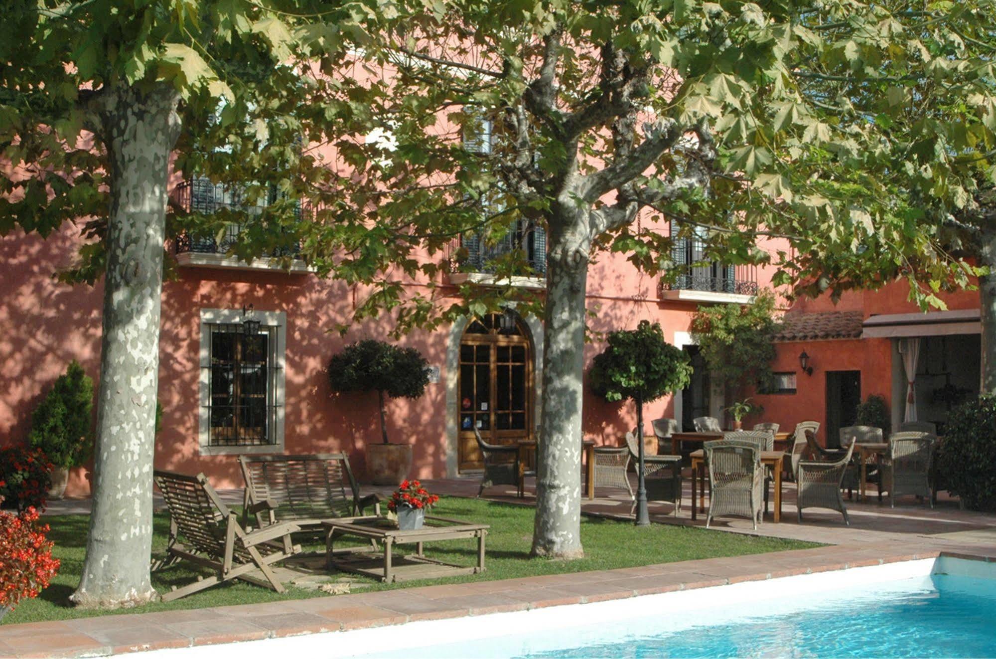 Mas De Baix Hotel Cabrils Luaran gambar